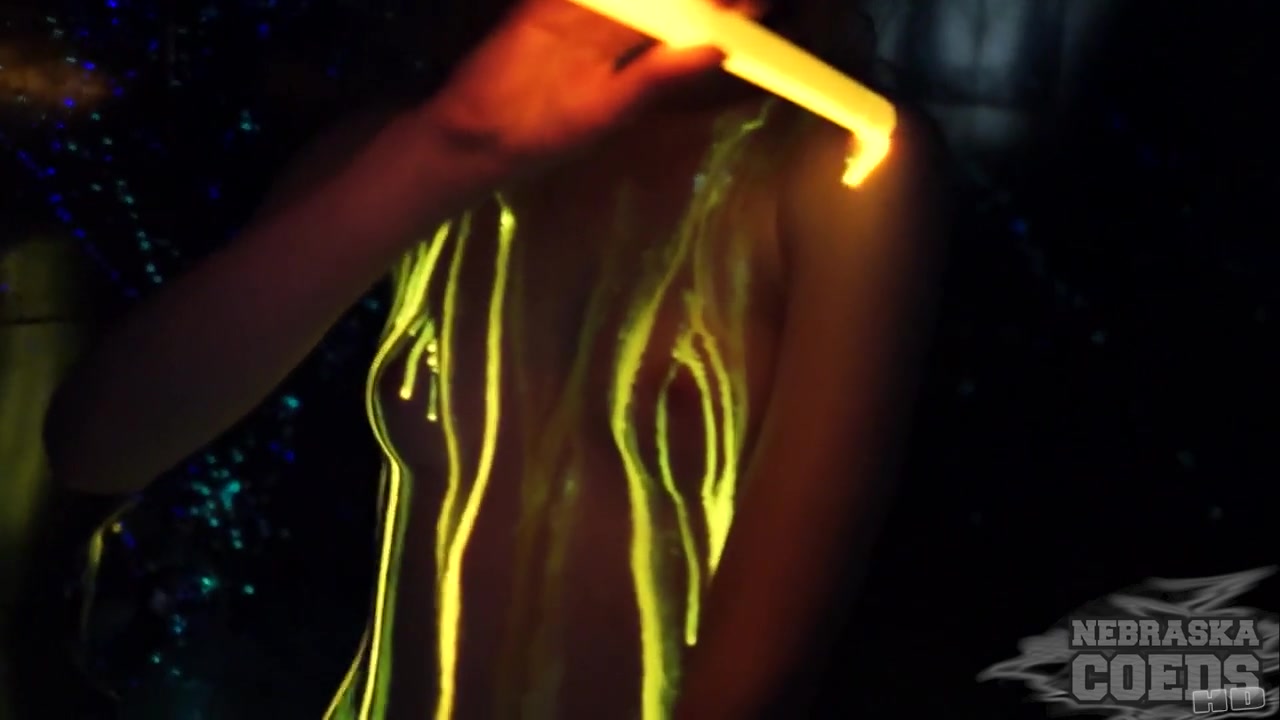Glowstick Experiment With Areana Behind The Scenes - NebraskaCoeds