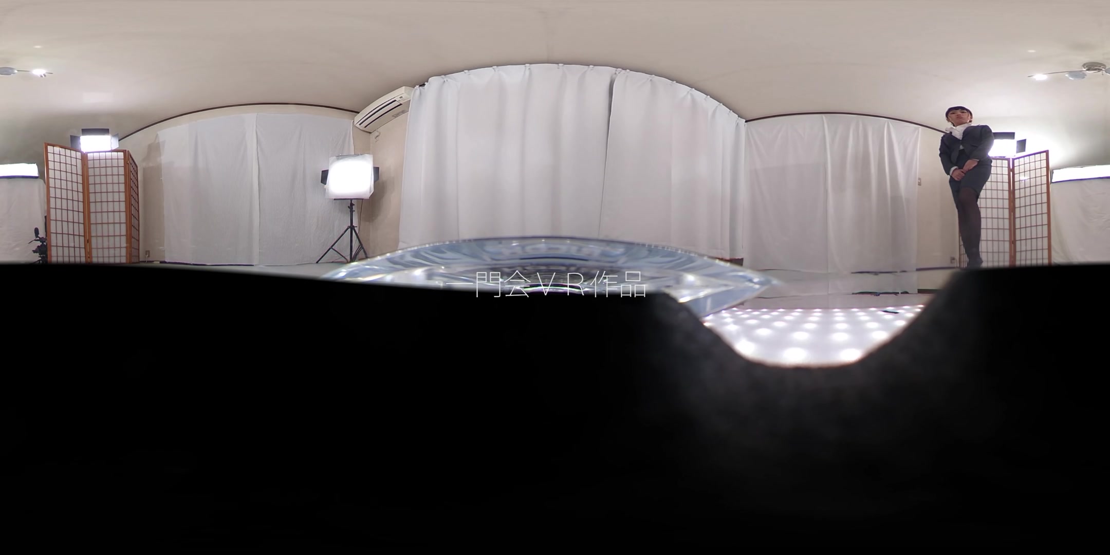 VR Leak in Clothes 3 - IchiMonKai