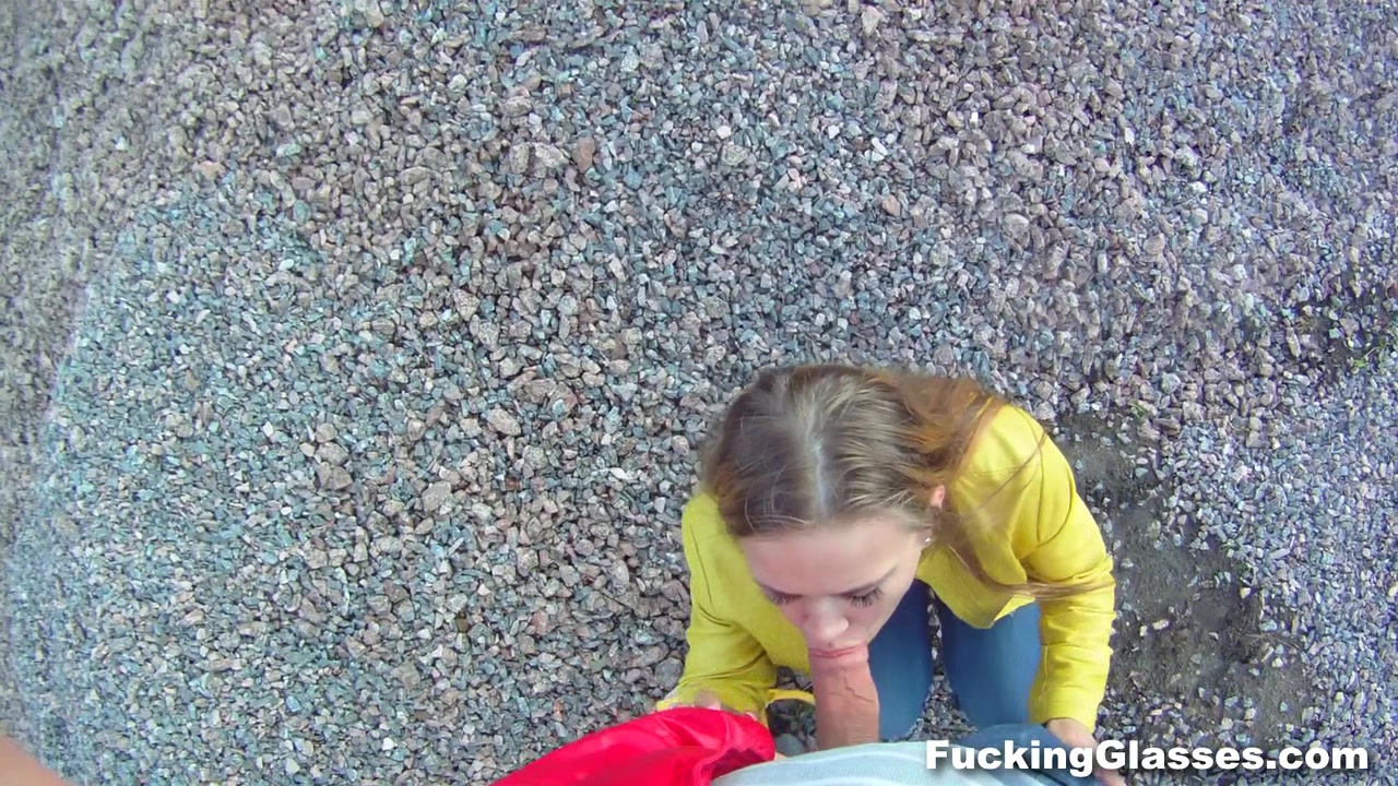 Fucking Glasses - Emma - Fucked on a construction site