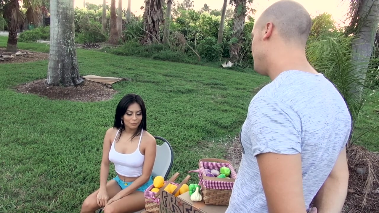 Selling That Ass - RealityKings with Sean Lawless, Monica Asis