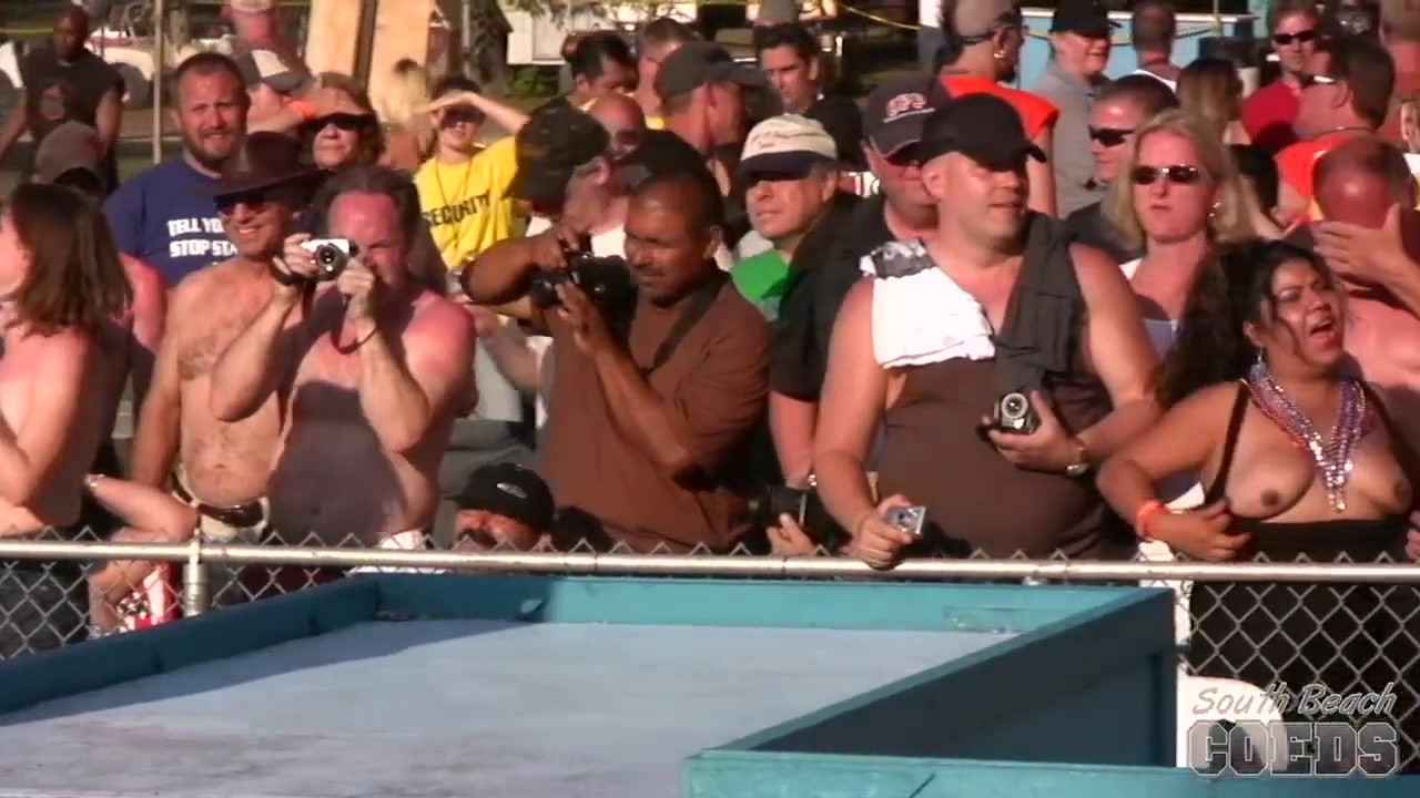 Documentary Video Of The Entire 2009 Show From A Tripod Party 8 Of 8 - SouthBeachCoeds