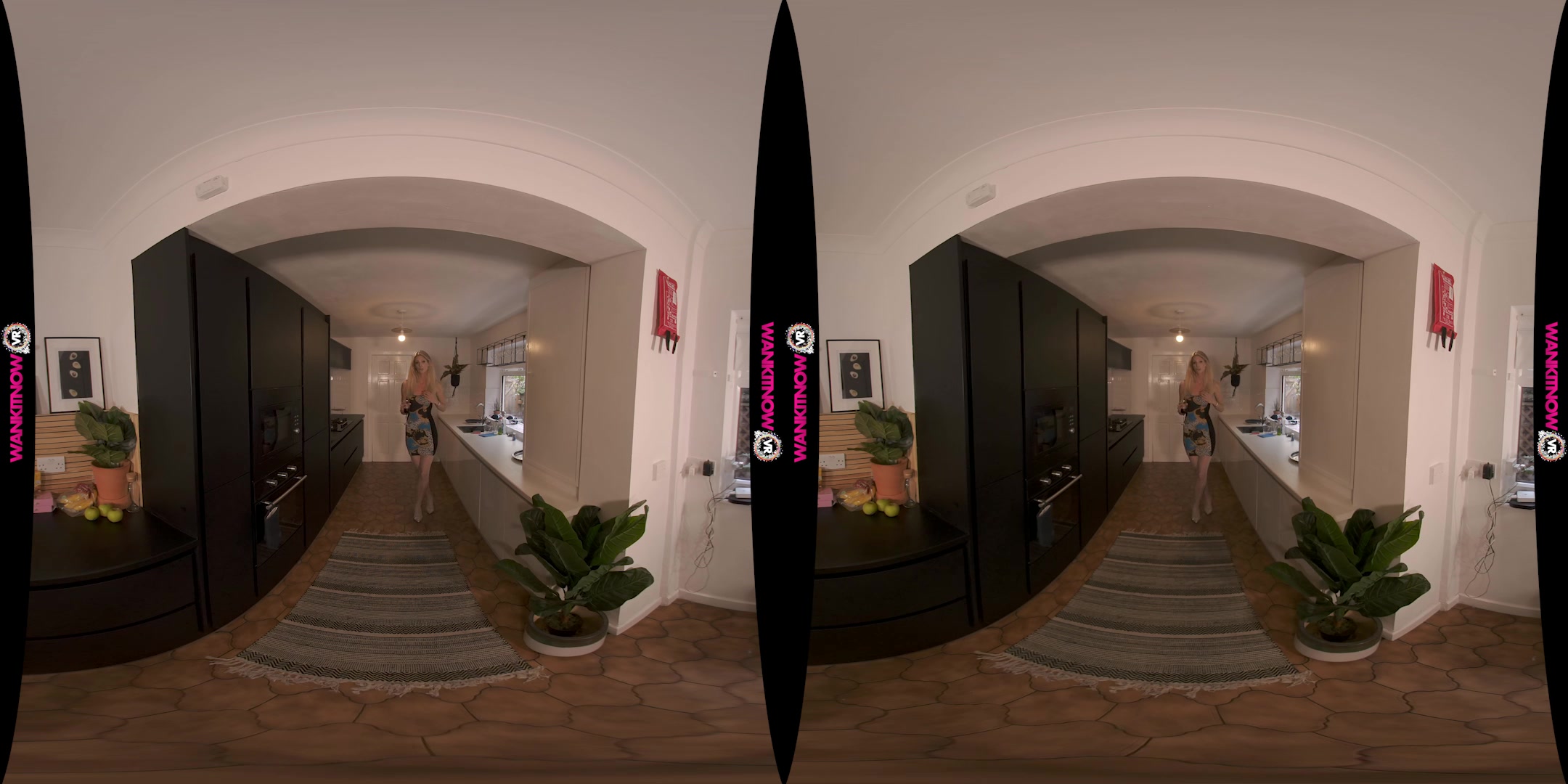 Trophy Girl featuring Leah - WankitNowVR