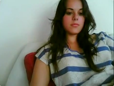 Young lady has no shame to show her incredible goodies