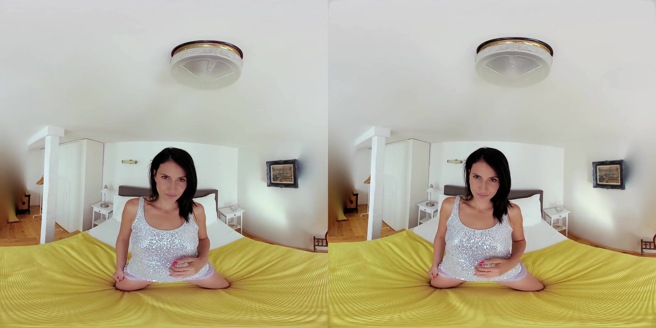 Tiny Tina in Fun with Speculum - CzechVRFetish