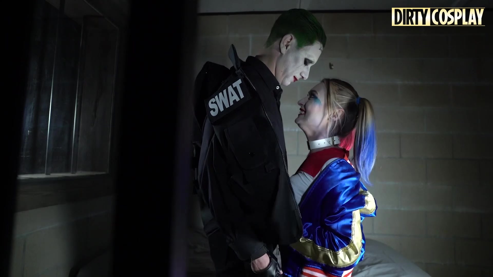DIRTYCOSPLAY - The Jacker Can't Stay Away From Harley Sinn's Hot and Tight Pussy