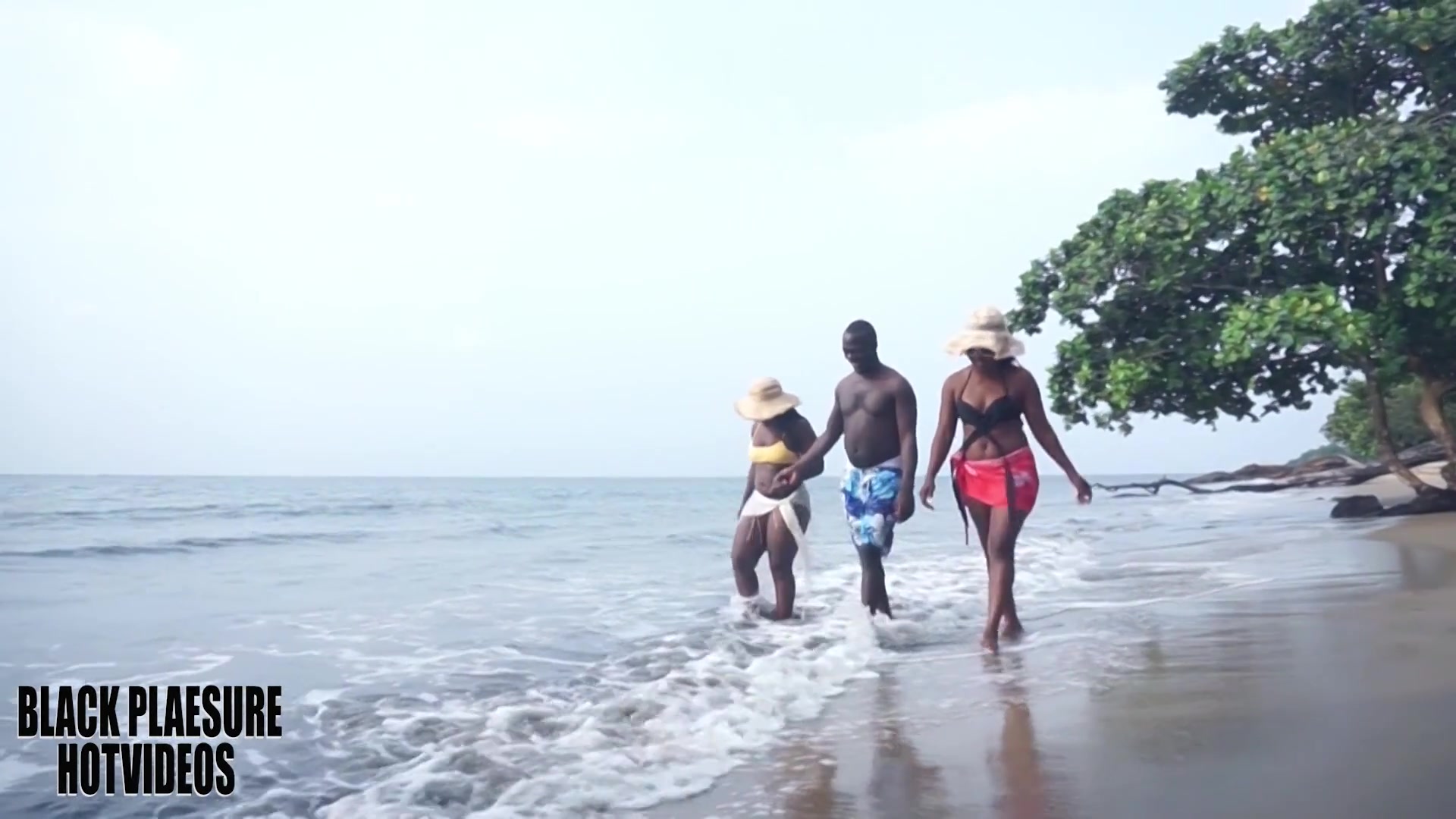 At The Beach - Sex Movies Featuring Africansexglobe