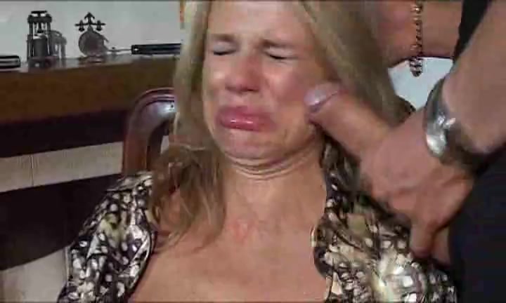 Housewife Gets Her Pussy And Ass Throttled By A Robber 21min19sec.mp4