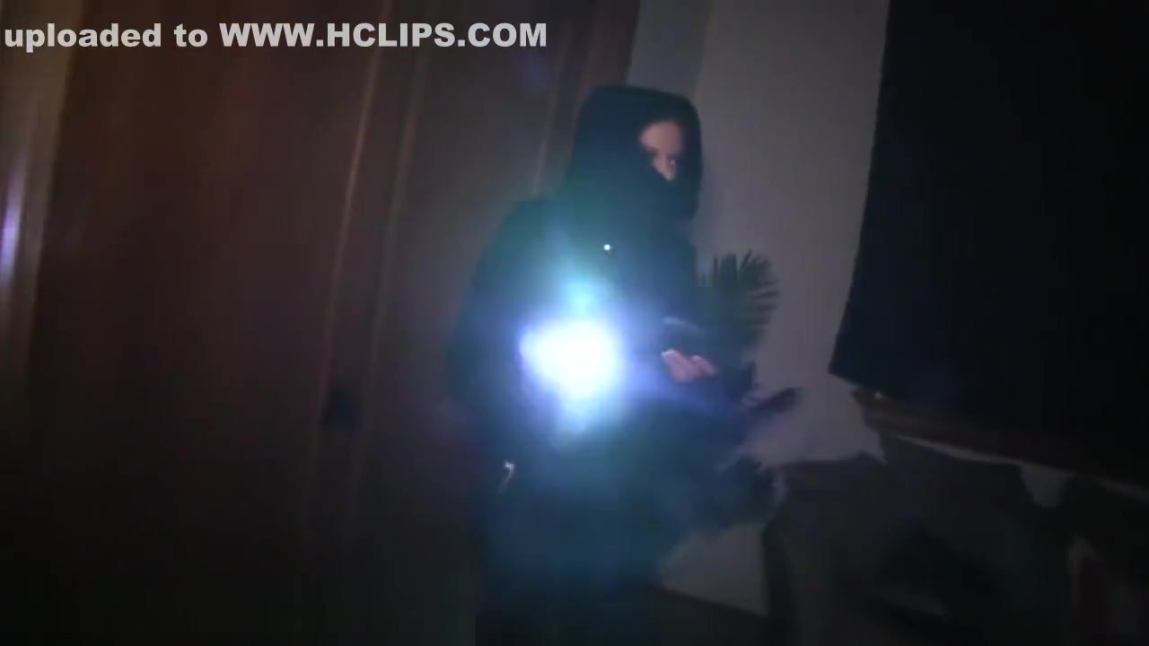 Mandy Flores Walking Daed Zombie Attack ROUGH SEX