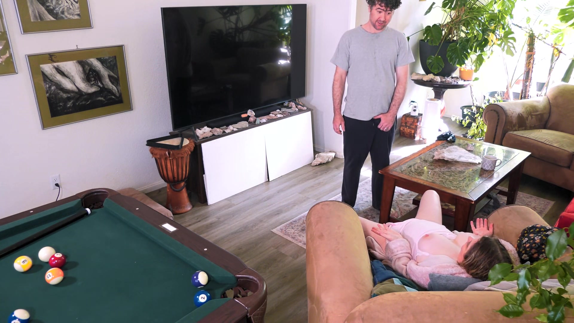 Sexy Stepmom Entertained And Fucked Her Stepson In The Livingroom