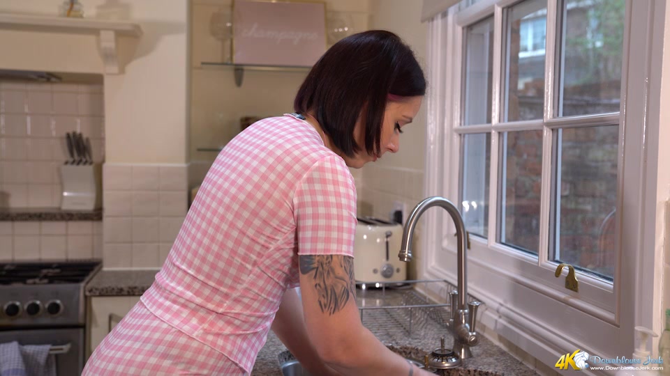 in Washing Wank - DownblouseJerk