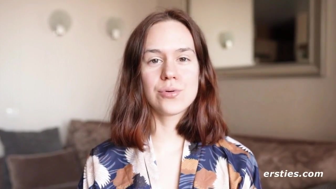 Anca Has An Intense Dildo Session