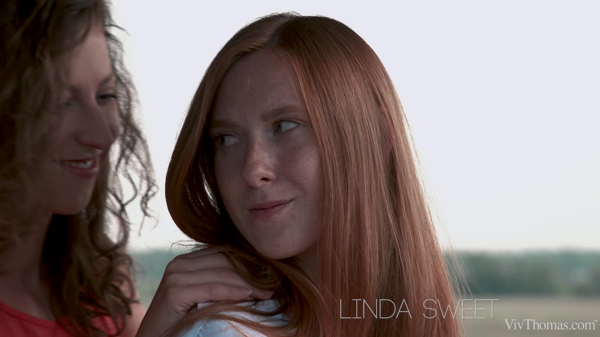 Home Sweet Home 3 - Morning Kiss - Emylia Argan & Linda Sweet - VivThomas