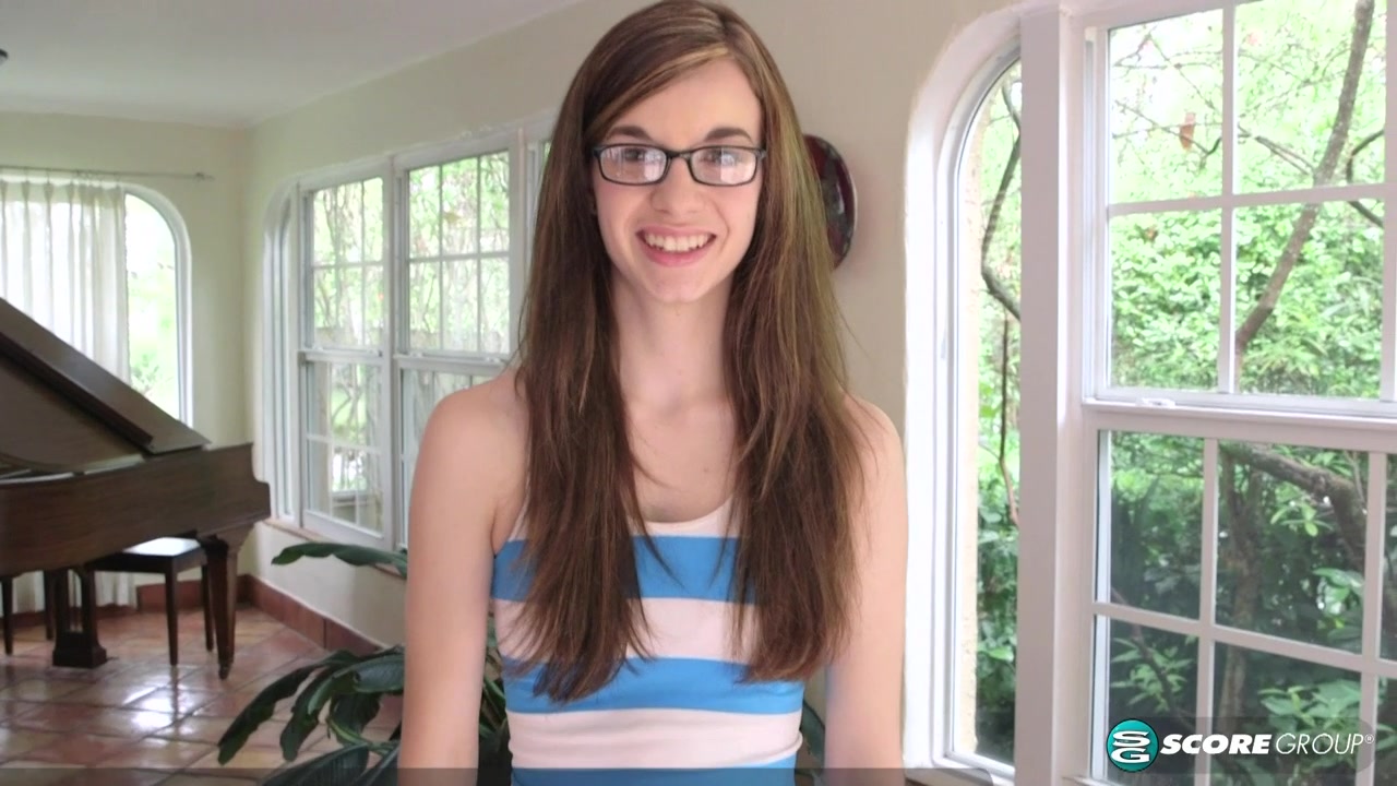 College Athlete Gets Fucked - Naughtymag