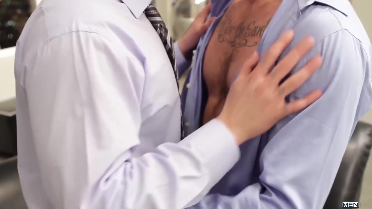 A Room Where Love Grows Wild With Parker London And Christian Wilde