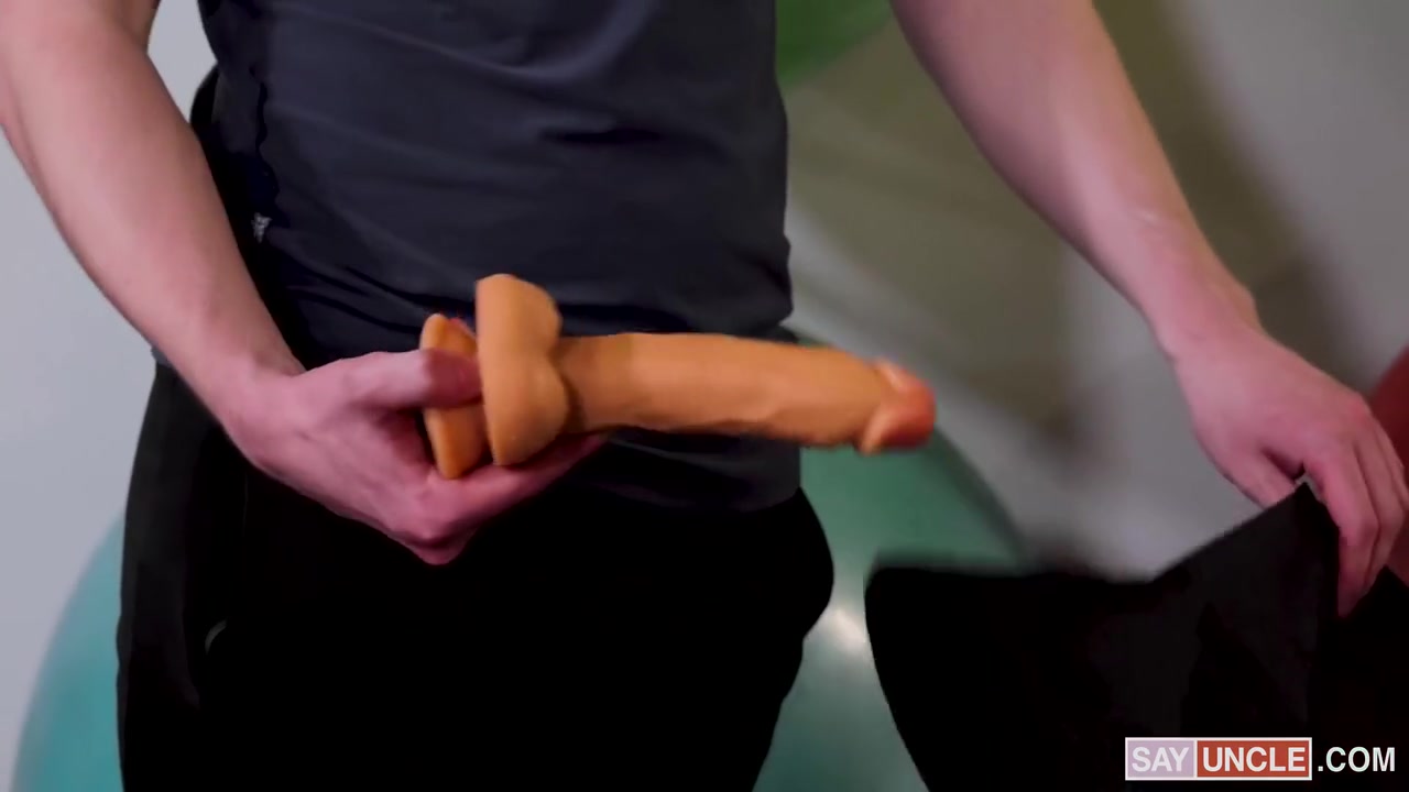 An Unexpected Twist To A Workout With Brody Kayman And Eric Charming