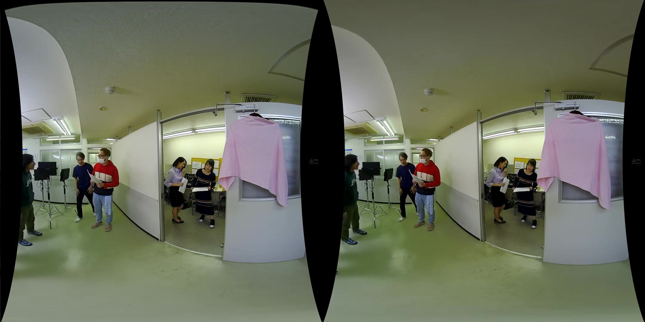 You're the New Guy! Tempted by the Actress While Doing her Makeup - Japanese VR Blowjob and Sex