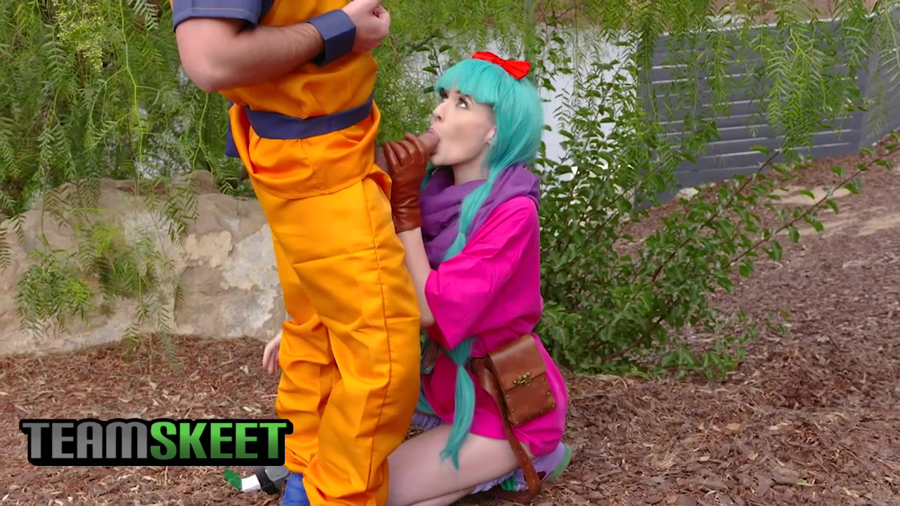 TeenPies - teen 18+ Cosplay Cutie Sucks A Big Dick
