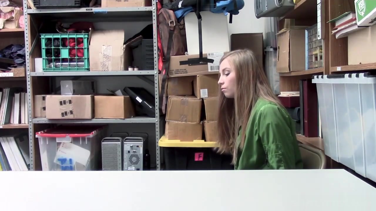 That Tight Shoplyfter Pussy Is Banged Out By The Lp Officer