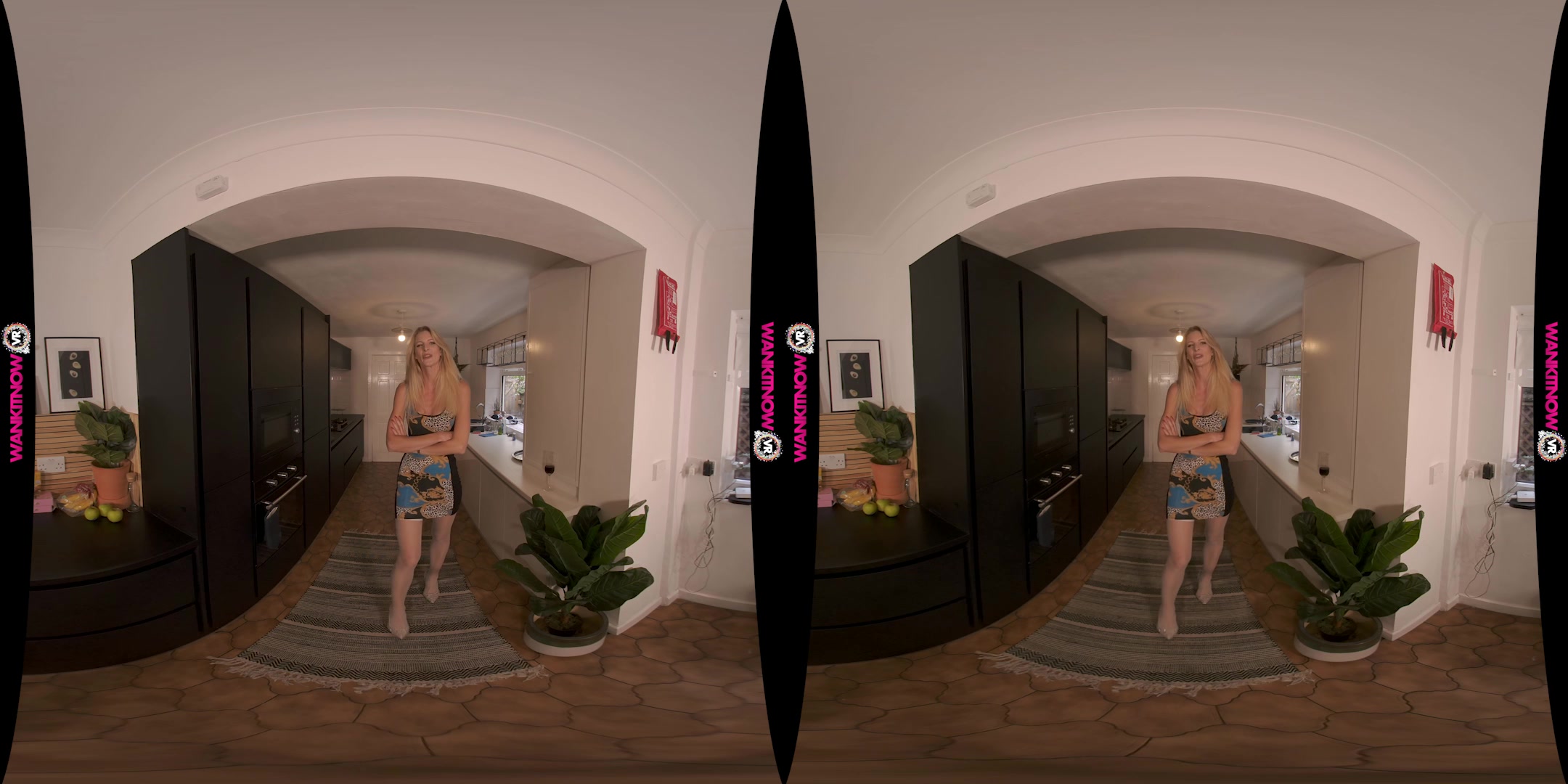 Trophy Girl featuring Leah - WankitNowVR