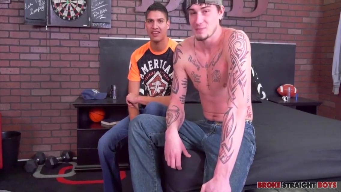 Ricky Evans And Cage Kafig In Cage Sucks His Cock Better Than His Girl 12 Min