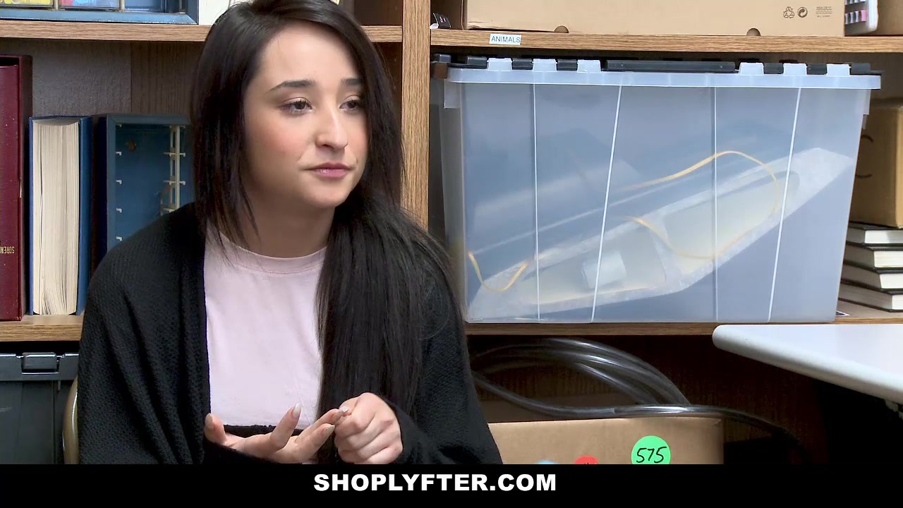 Isabella Nice in Case No. 4478745 - Shoplyfter