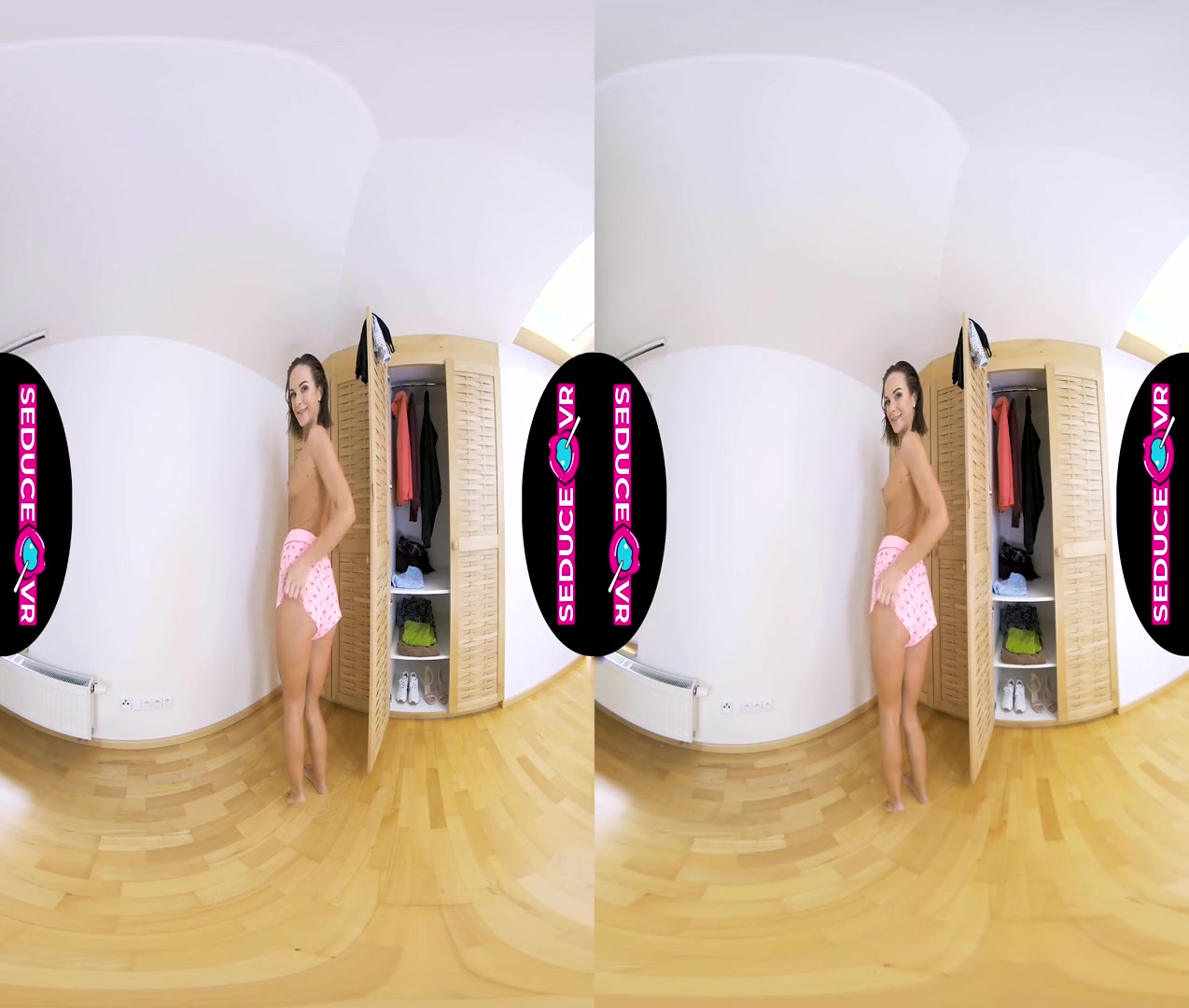 Changing Mood - Petite Naked Dancing Fingering - SexLikeReal