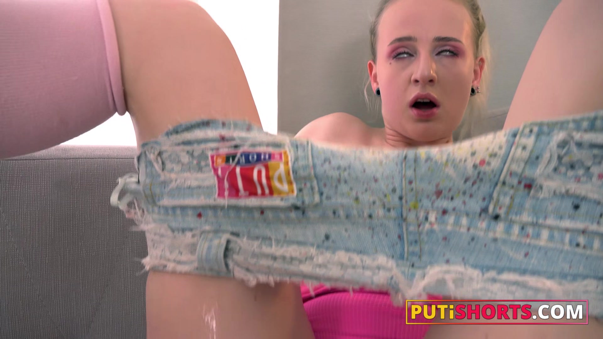 Little teen 18+ stepsis anal in jeans shorts