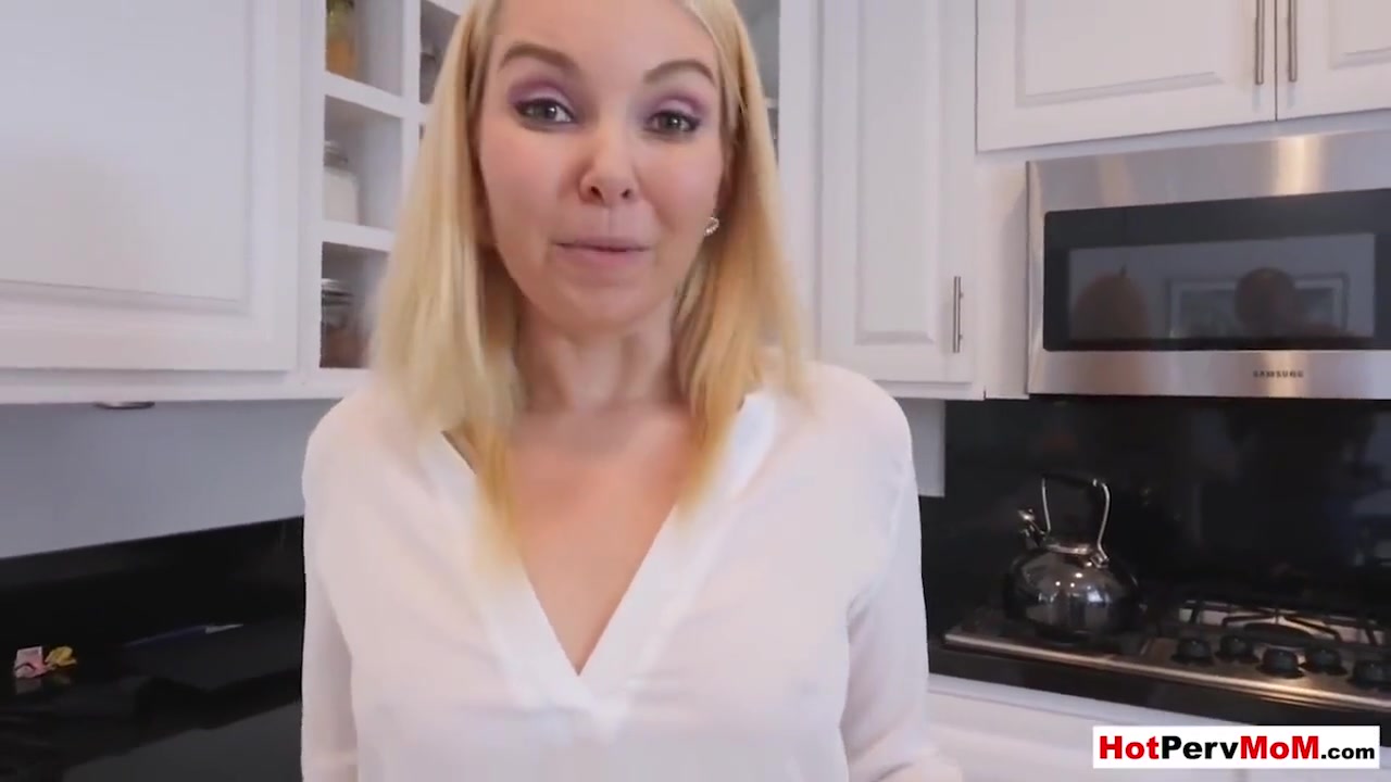 My Naughtyy Milf Stepmother Paid With Her Pussy For Me - Aaliyah Love