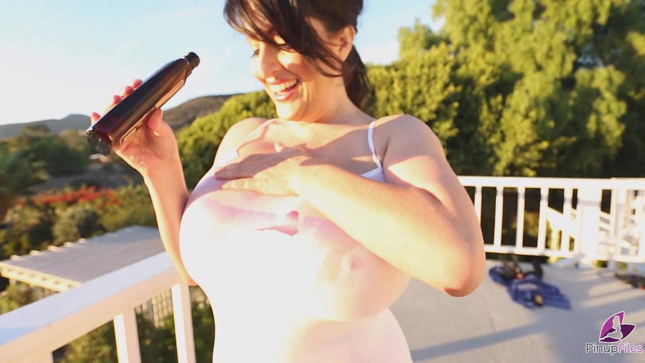 Antonella Kahllo - Pinup Cami 3 - PinupFiles