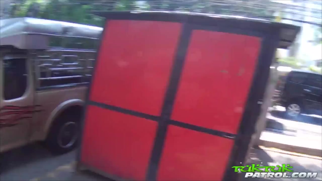 Yo - TukTukPatrol