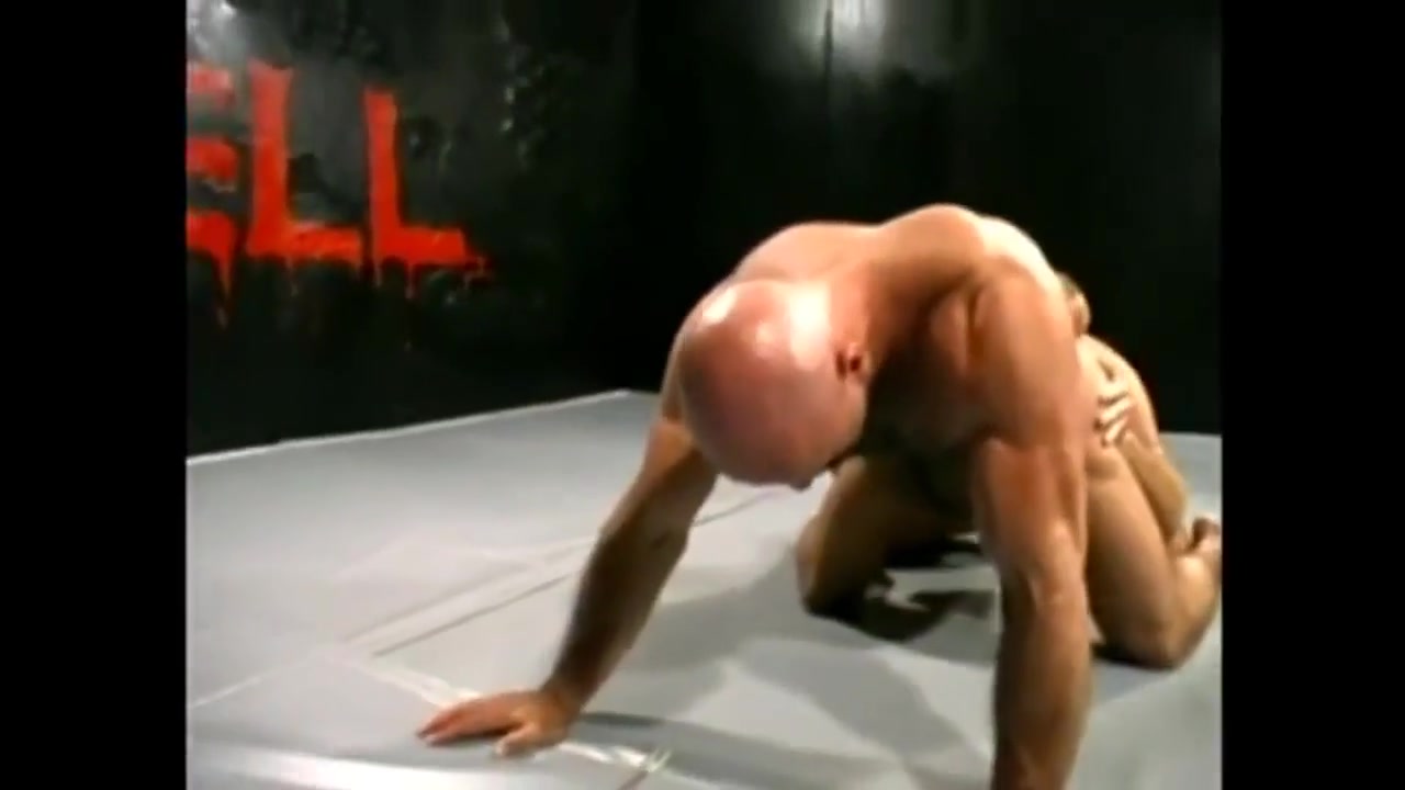 Wrestling Nude Retro Bears