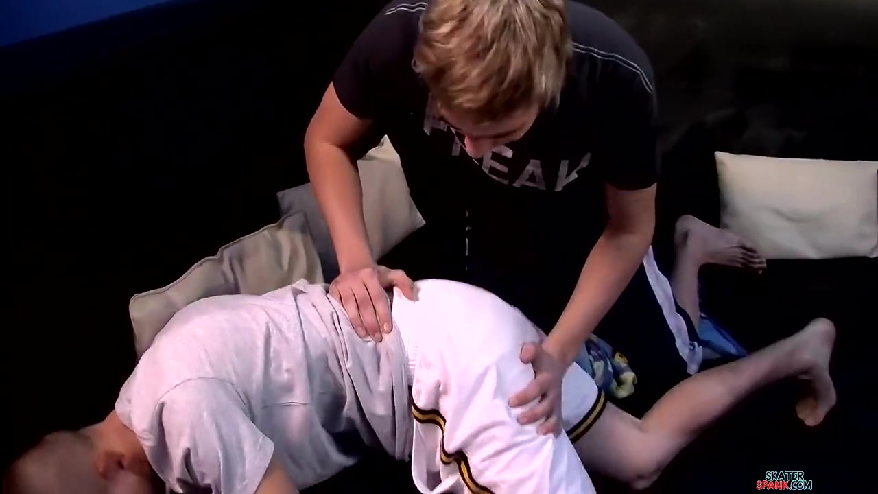 Jerry Catches Timmy Wanking - Timmy Clark