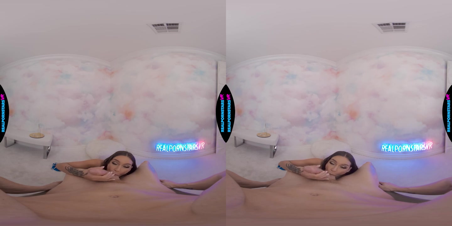 April Olsen Wants You To Show You How She Can Fit Your Cock In Her Ass
