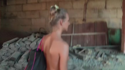 Hotty sucks for specie in an abandoned building