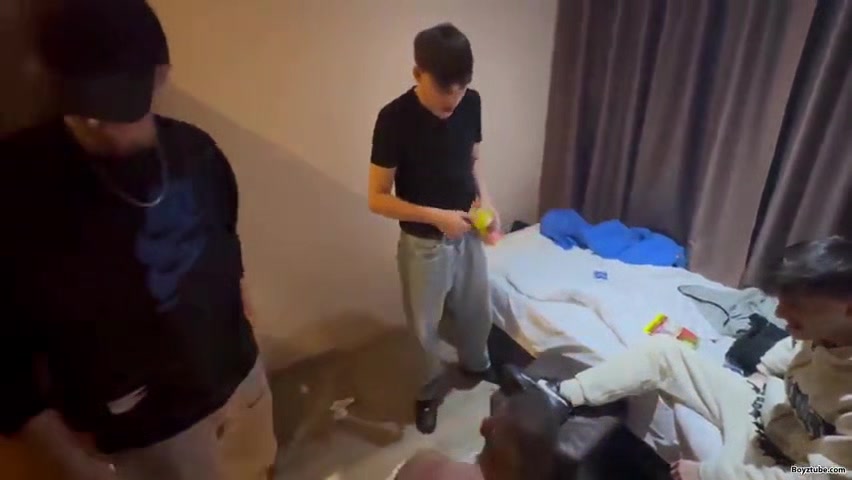 German smoking sneaker master party