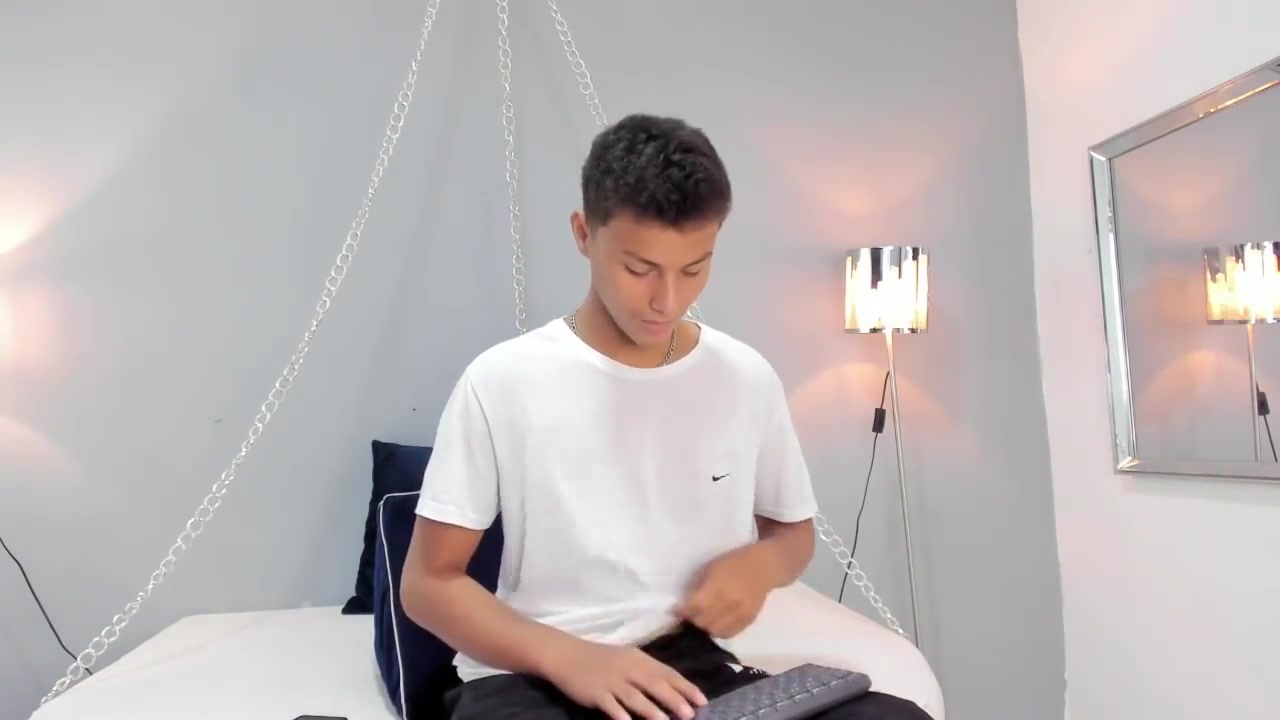 Maxandsophi1 2022 12 18 19 53