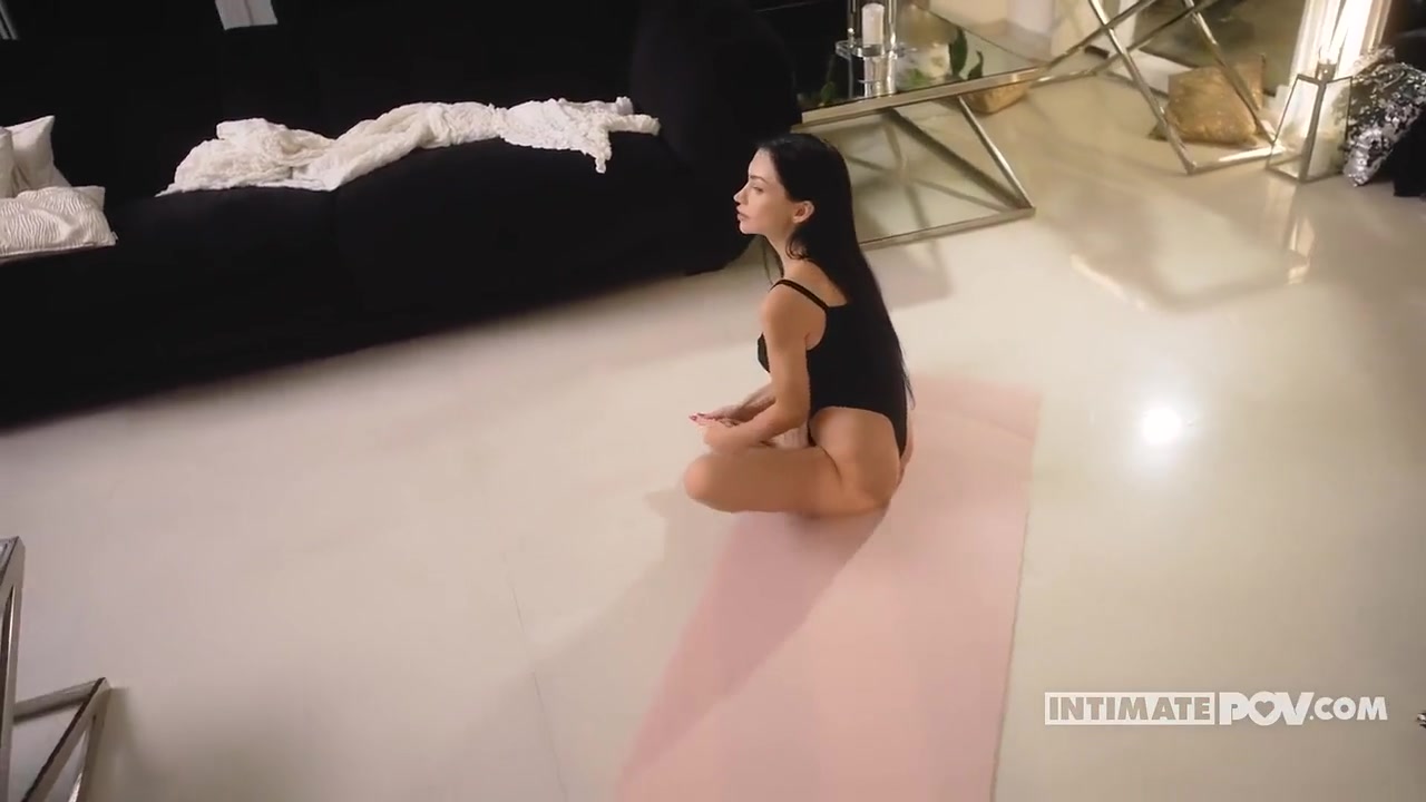 Sasha Rose - A Pleasant Awakening