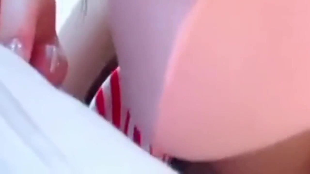いい尻した素人彼女が彼氏に跨ってねっとり背面騎乗位 Japanese Girl 01