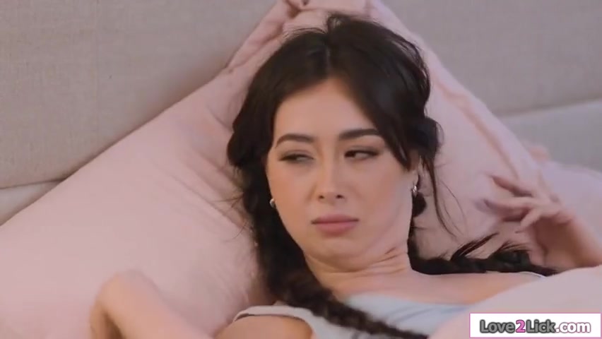 Busty Stepdaughter Facesit Asian Stepmom