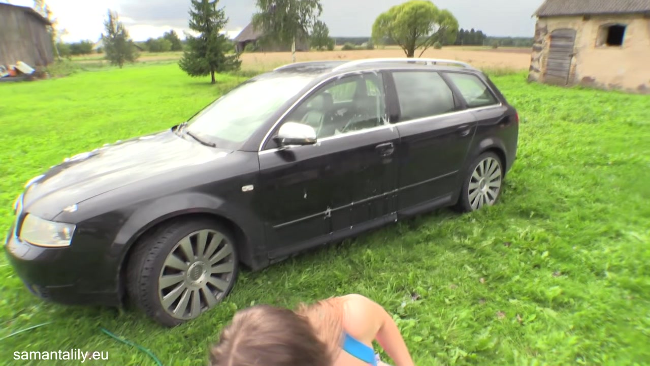 Samanta Lily - Carwash