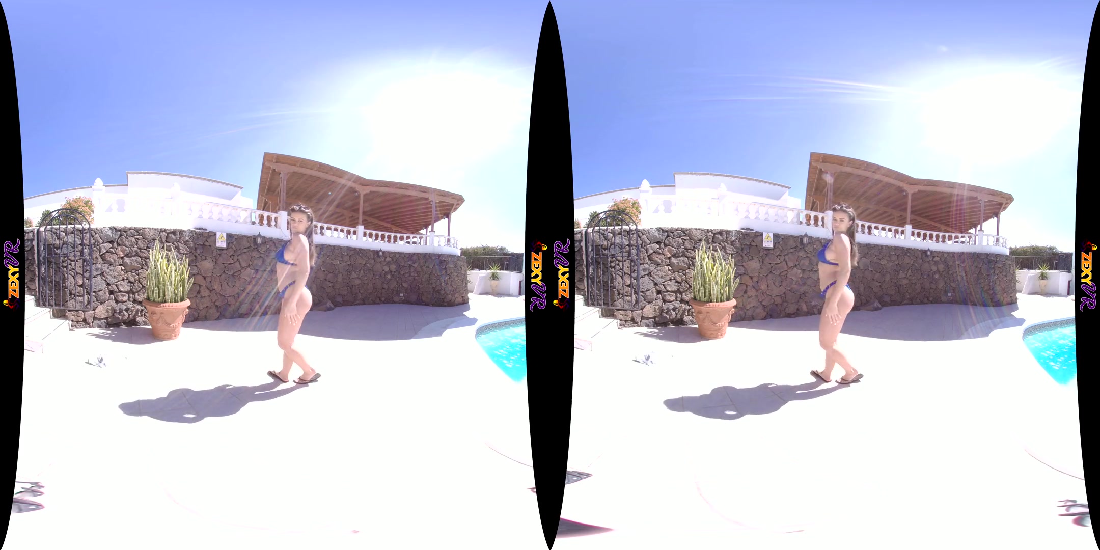 Blue Solo - Curvy Thick Big Tits Outdoor Striptease