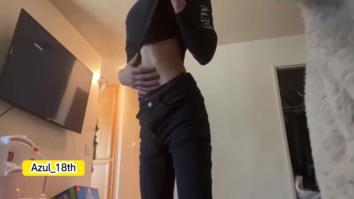 Hot 18 Year Old Boy Surprised While Naked 5 Min