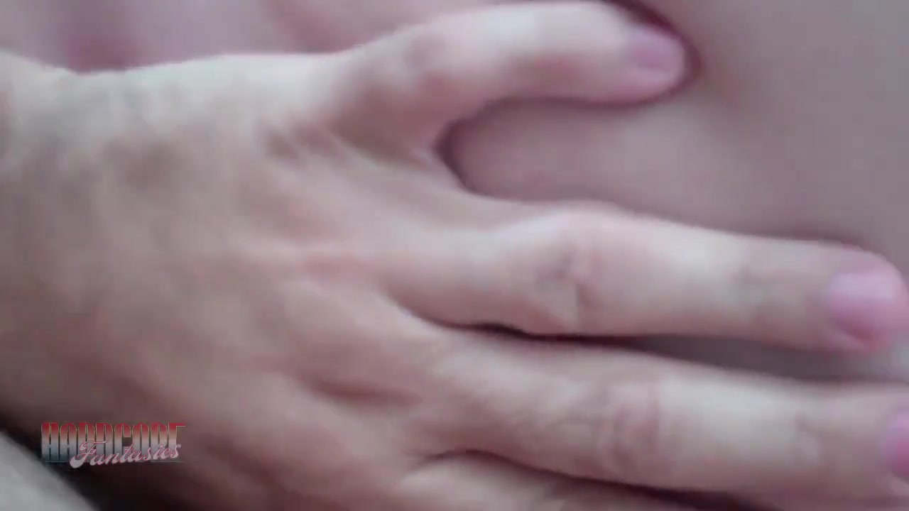 Aurora Green grinding her pussy on his cock - HeavenlySmut