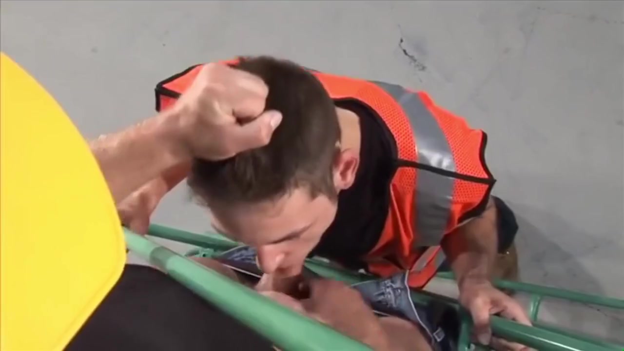 Orgy Construction Worker Suck Dick Same Top