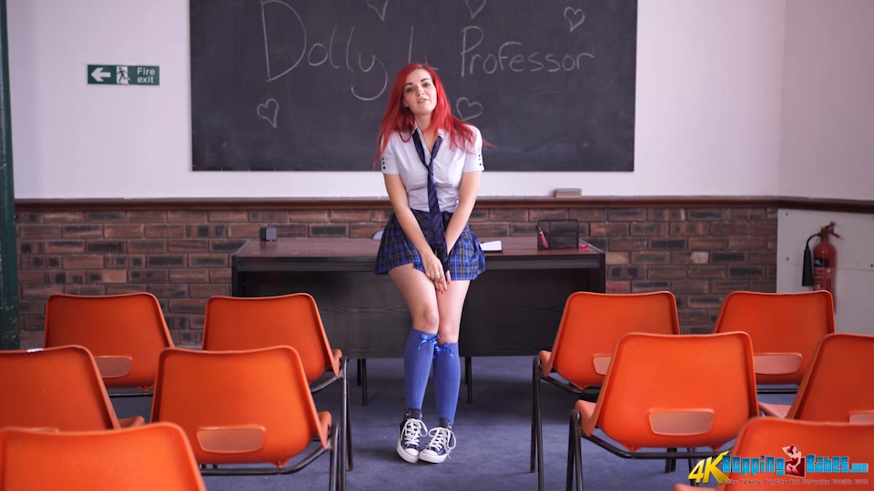 Dolly - student 18+ Stripper - BoppingBabes