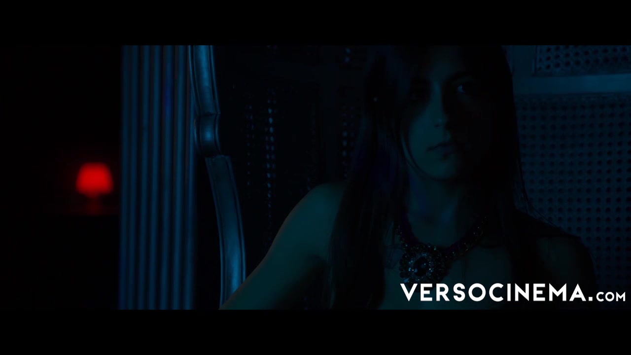 VERSO CINEMA Vampire teen 18+ Fetish