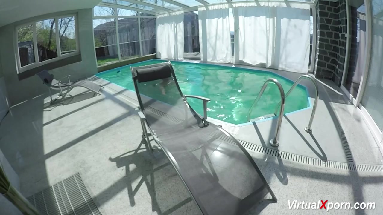 big breast Milf masturbating at the pool