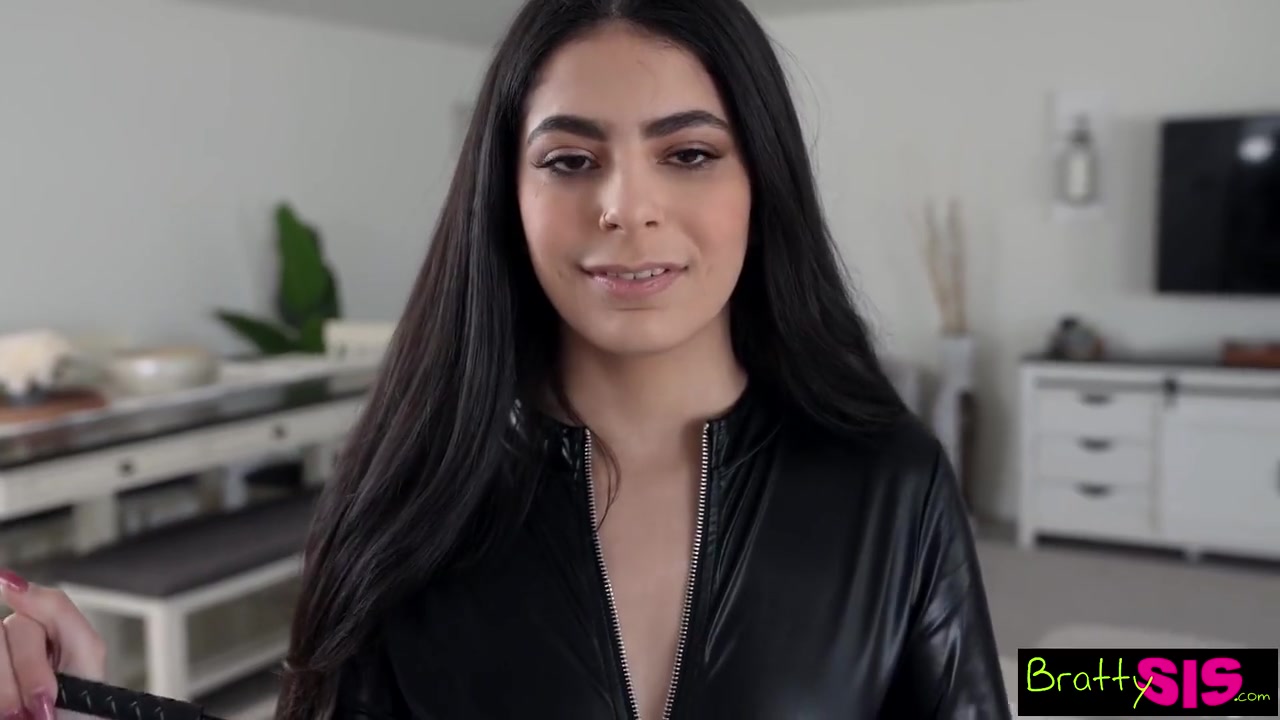 Hang Out With Your Bros Or Fuck Your Stepsister, You Chose Persuades Stepbro - S27:e7 With Bratty Sis And Angel Gostosa
