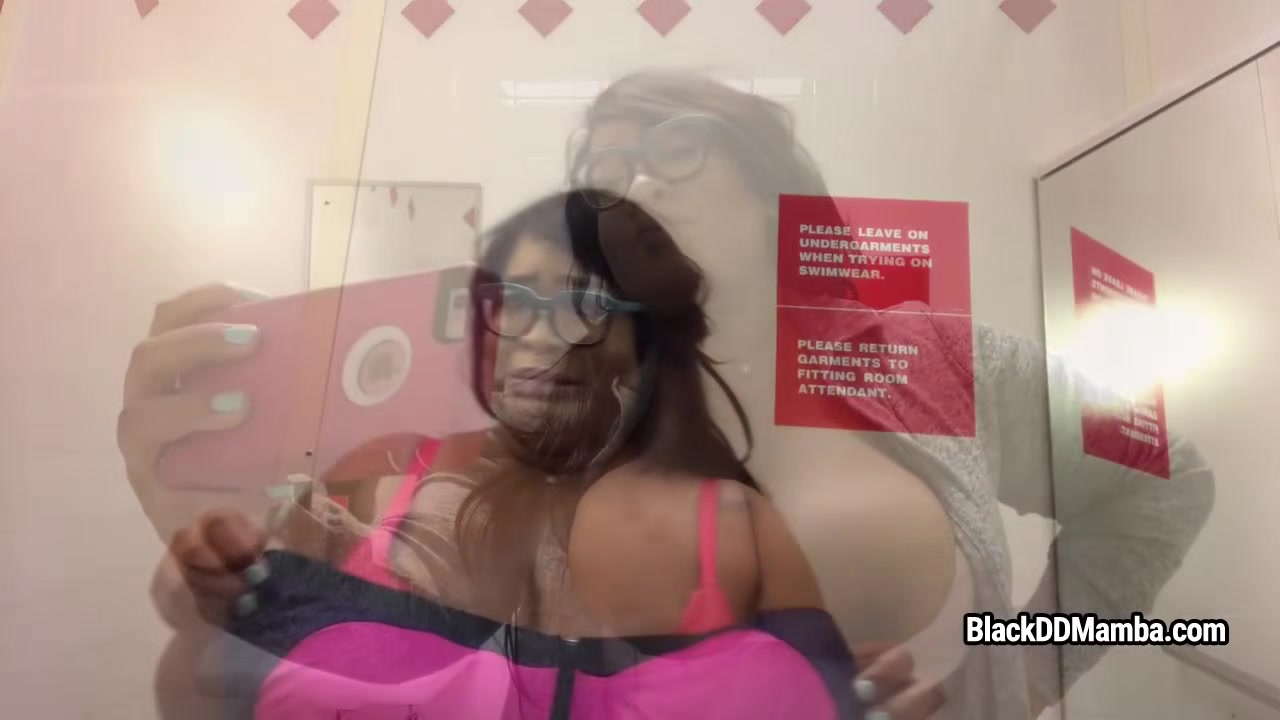 Black DD Mamba - Shop,Talk And Dressing Room Fun