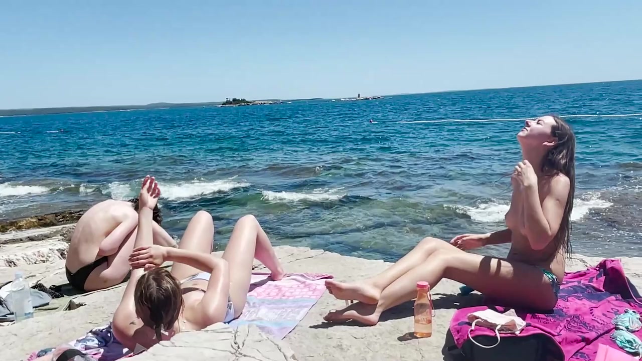 Adriana And Sammy Hot Lesbian Vacation Sex Home Video